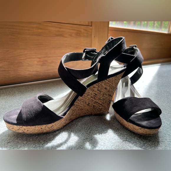 Style & Co. Allexus Black Wedge Heels - Picture 6 of 7